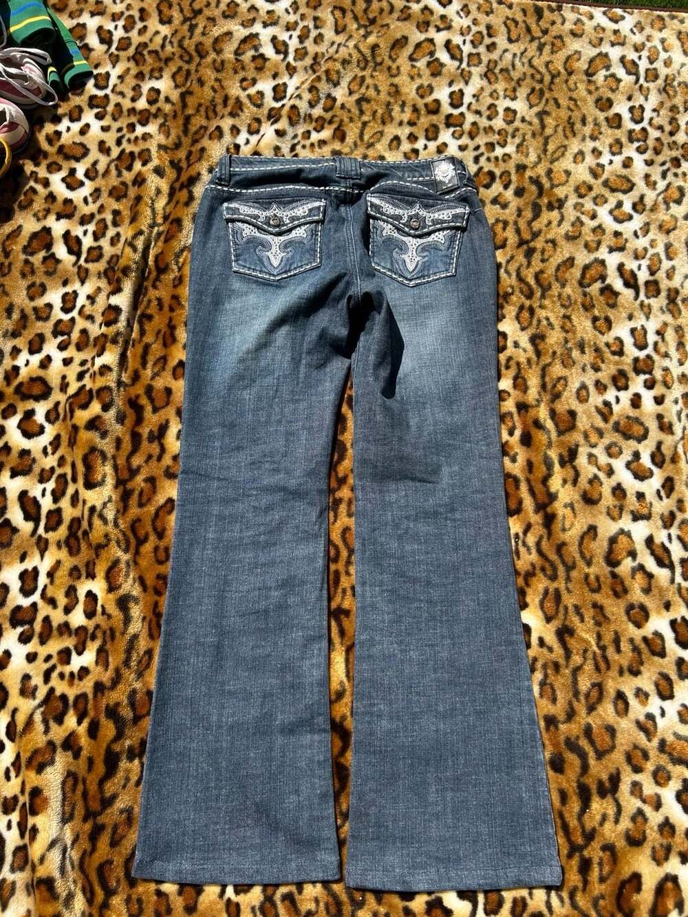 Cello Jeans True Religion Embroidered Back Pocket Bootcut Y2K Flare Jeans